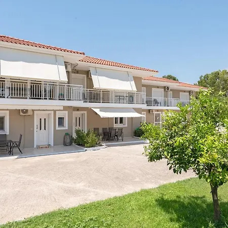 Lagadi 8 * Lassi (Kefalonia)