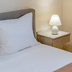 Lagadi 8 *